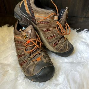 Men's keen Detroit steel toe shoes